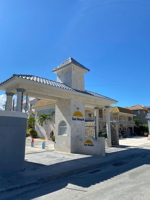פונטה קאנה Cozy 2 Bdr Condo, With Pool Area And Free Wifi מראה חיצוני תמונה