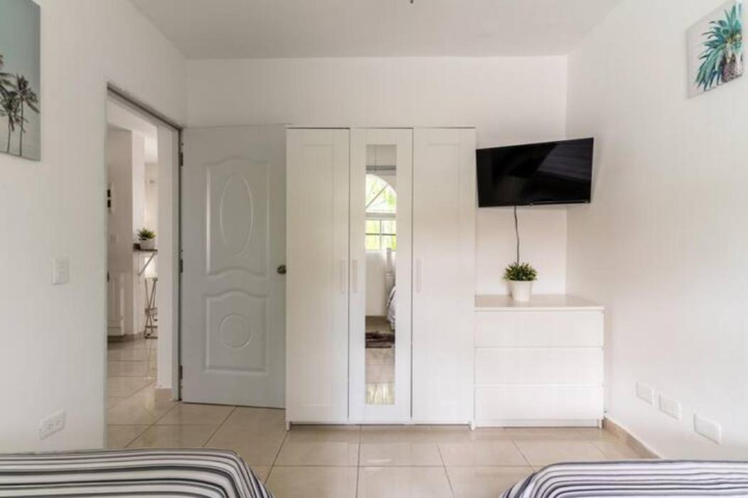 פונטה קאנה Cozy 2 Bdr Condo, With Pool Area And Free Wifi מראה חיצוני תמונה
