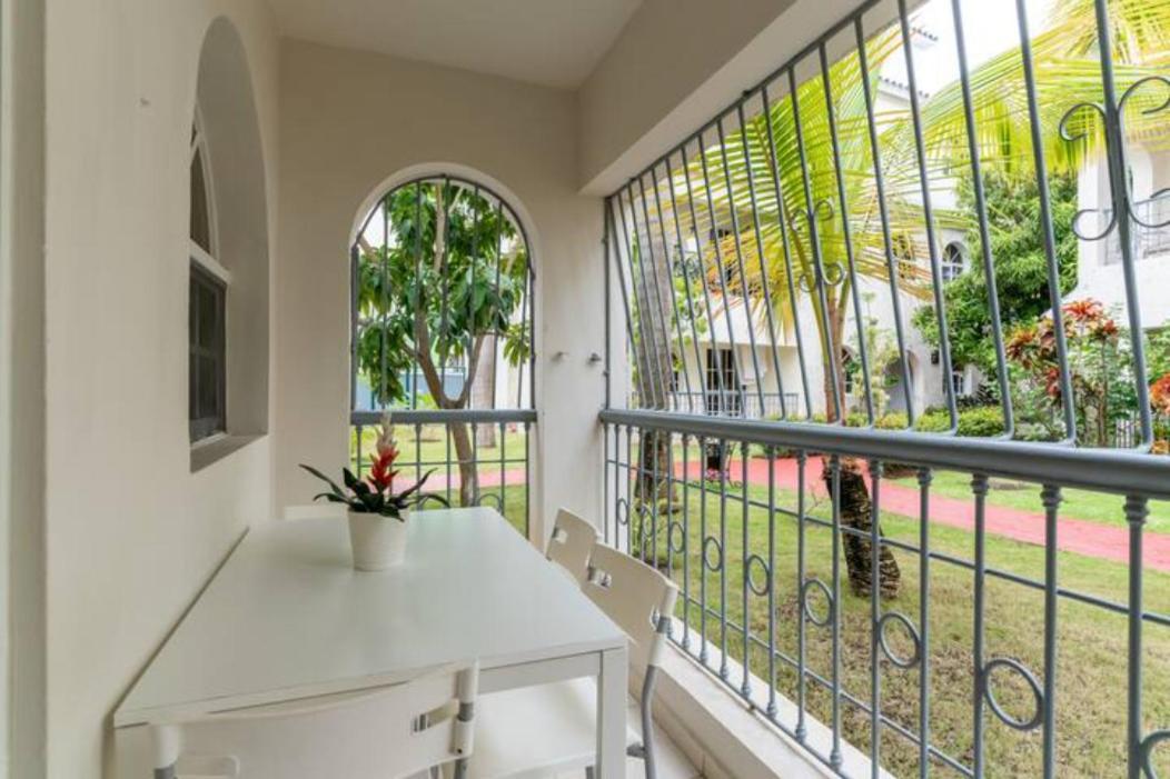 פונטה קאנה Cozy 2 Bdr Condo, With Pool Area And Free Wifi מראה חיצוני תמונה